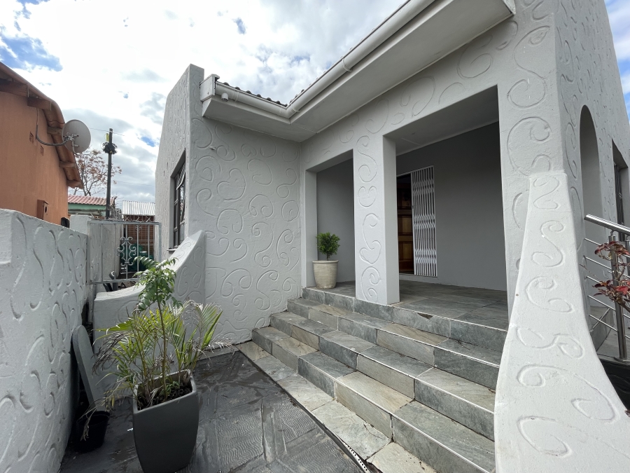 2 Bedroom Property for Sale in Mdantsane Eastern Cape